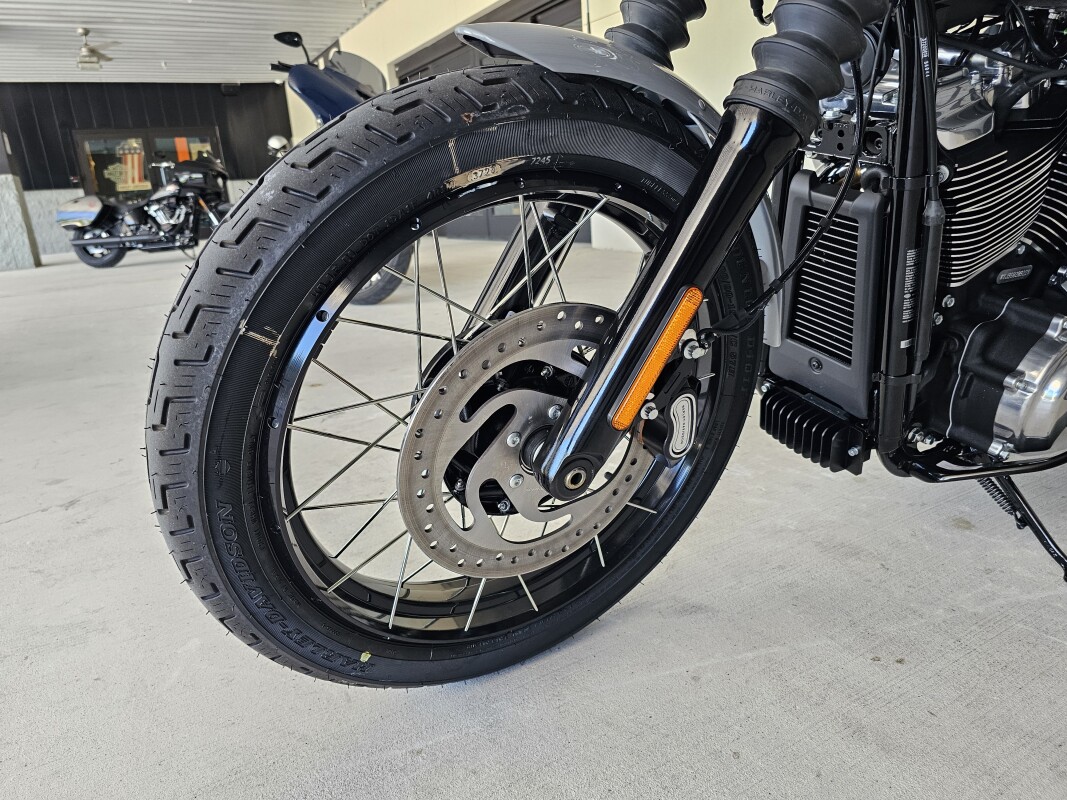 2025 Harley-Davidson Street Bob - Photo 6