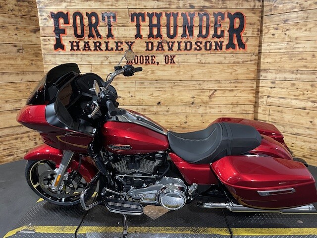 Harley-Davidson Road Glide 2025 FLTRX BRILLIANT RED - Photo 8