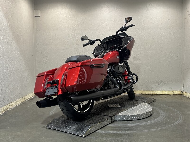 Harley-Davidson Road Glide 2025 FLTRX 84574164 BRILLIANT RED - Photo 2