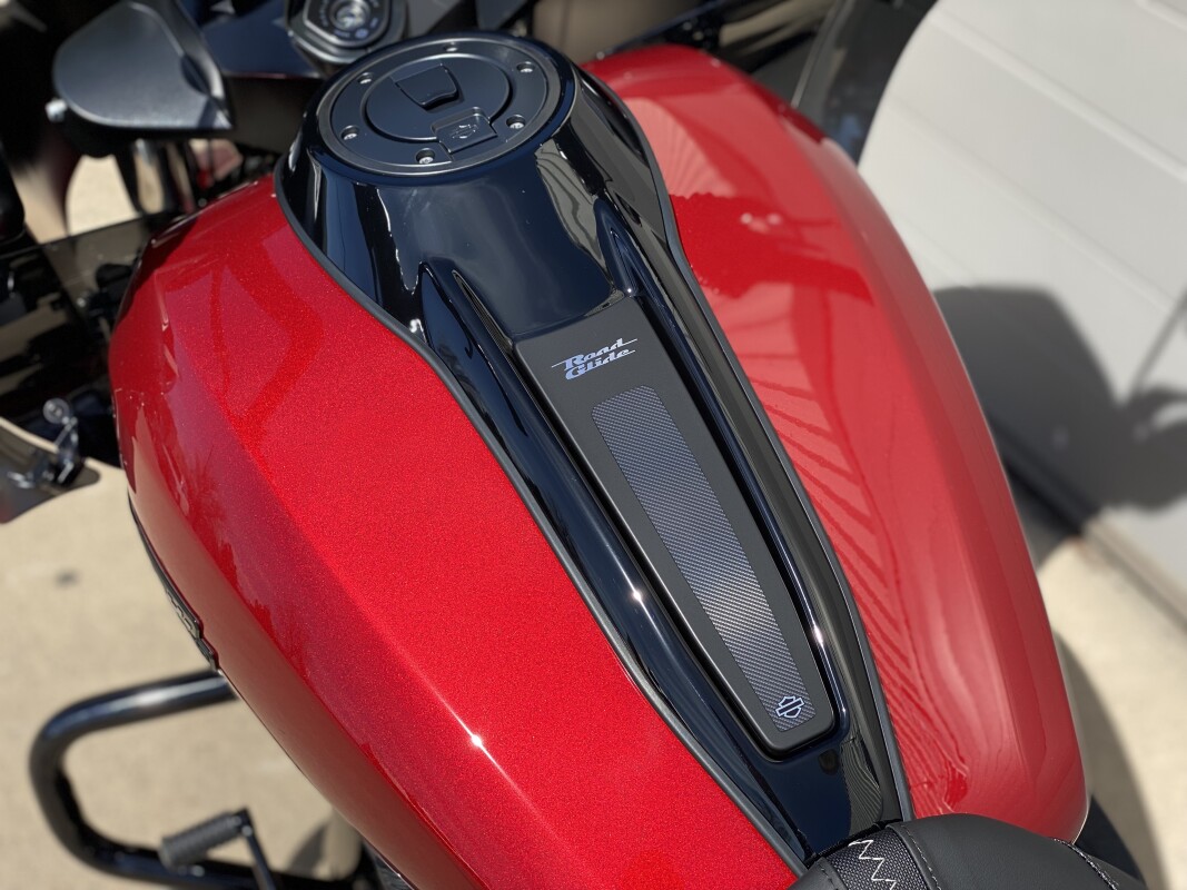 2025 Harley-Davidson Road Glide Brilliant Red - Photo 10