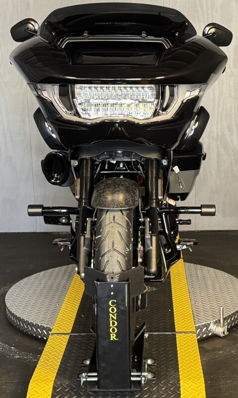 2025 Harley-Davidson CVO Road Glide ST FLTRXSTSE HOT LAP - Photo 2