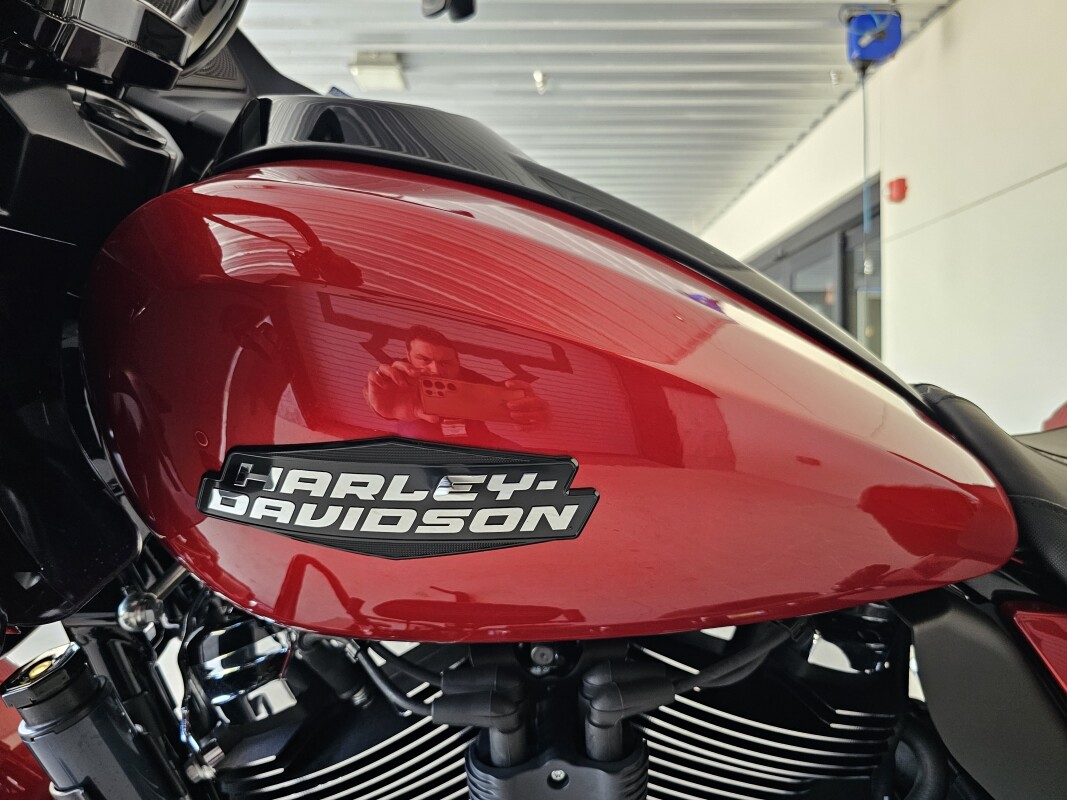 2025 Harley-Davidson Road Glide - Photo 9