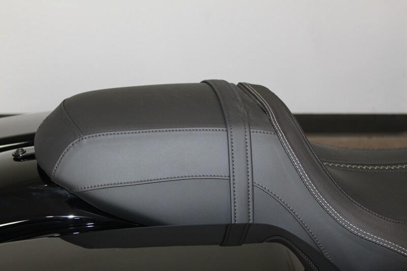Harley-Davidson Road Glide 2025 FLTRX 84574163 MDNGHT FIRSTORM - Photo 9
