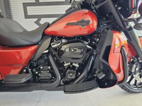 2025 Harley-Davidson<sup>®</sup> Tri Glide<sup>®</sup> Ultra thumb 3