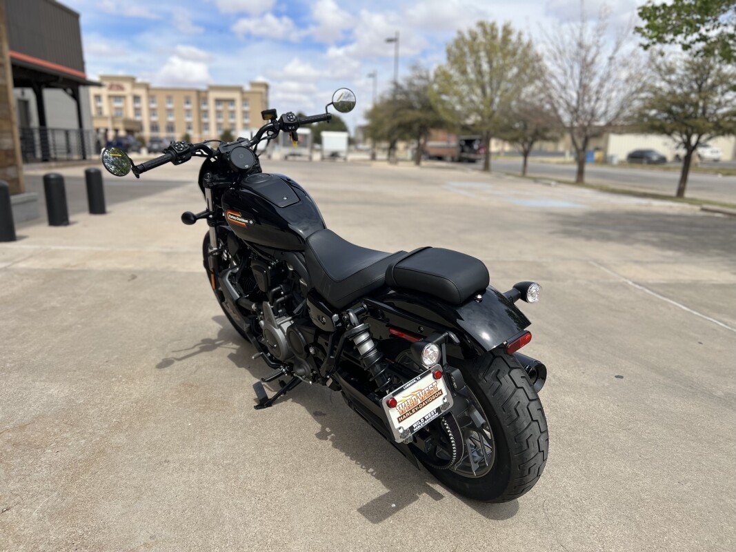 2023 Harley-Davidson Nightster Black - Photo 6