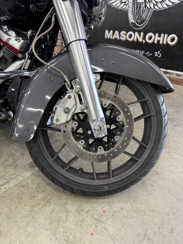 2020 Harley-Davidson CVO Street Glide FLHXSE - Photo 10