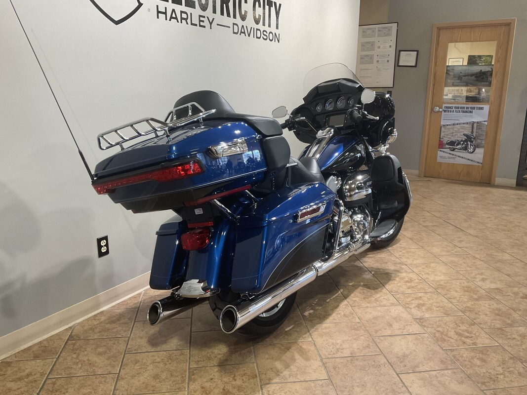 2018 Harley-Davidson 115th Anniversary Ultra Limited Legend Blue/Vivid Black FLHTKANV - Photo 4