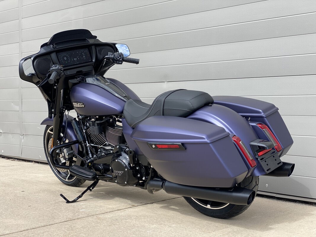 2025 Harley-Davidson Street Glide Purple Abyss Denim - Black Finish - Photo 6