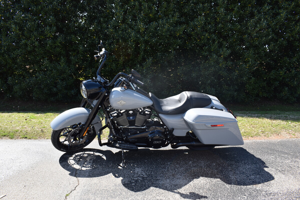 2025 Harley-Davidson Road King Special