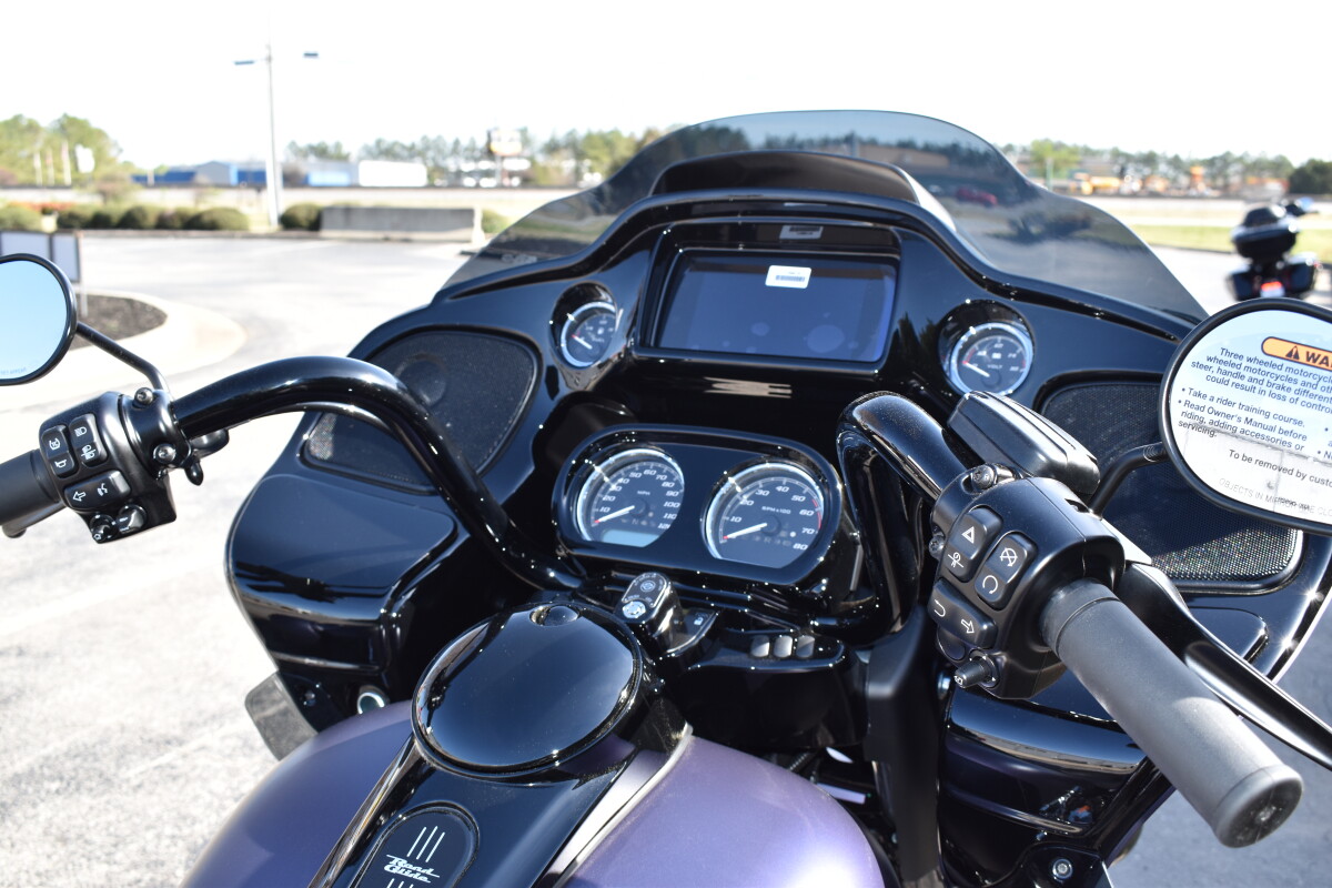 2025 Harley-Davidson Road Glide 3 - Photo 9