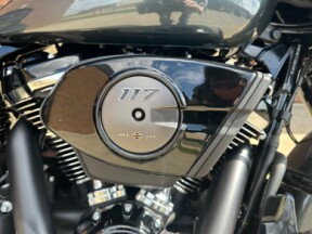 2025 Harley-Davidson Street Glide FLHX thumb 2