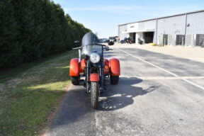 2025 Harley-Davidson Freewheeler® thumb 1