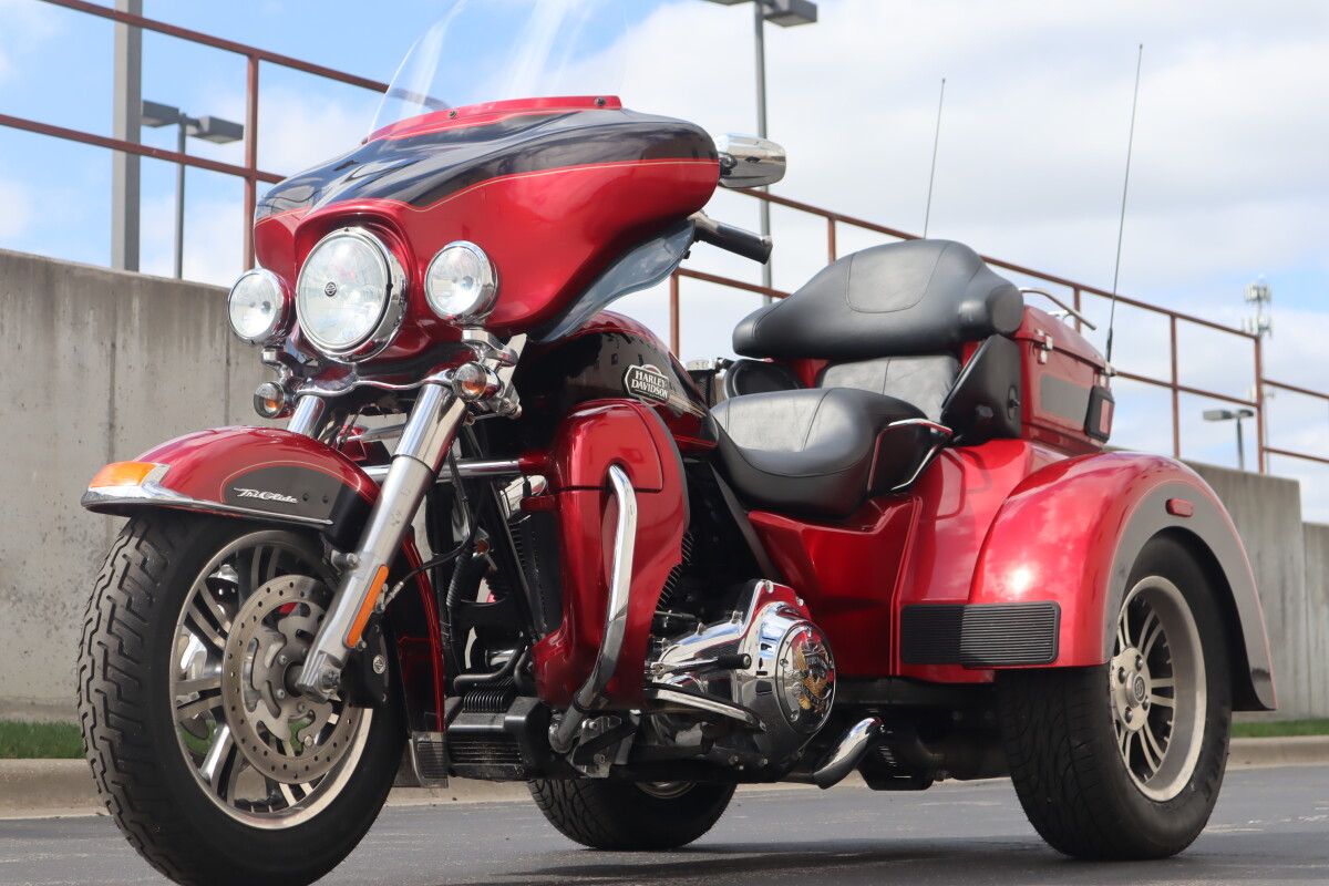 2012 Harley-Davidson Tri Glide Ultra Classic FLHTCUTG - Photo 4