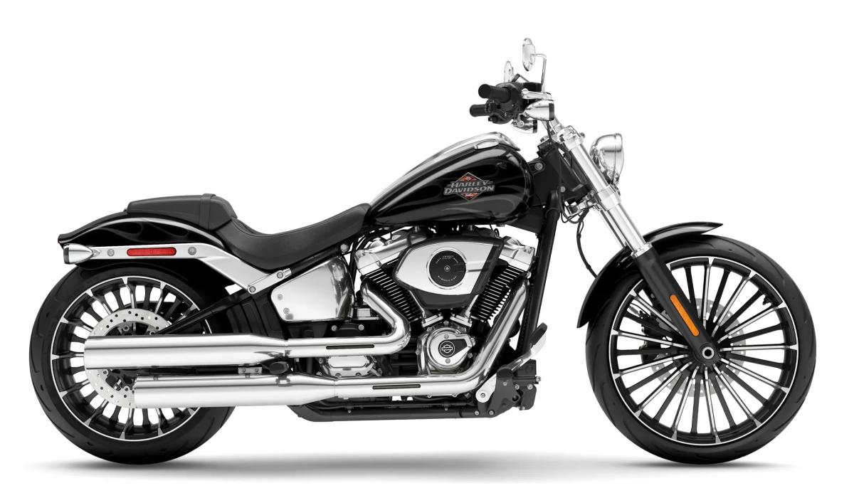 2025 Harley-Davidson<sup>®</sup> Breakout<sup>®</sup> Midnight Firestorm