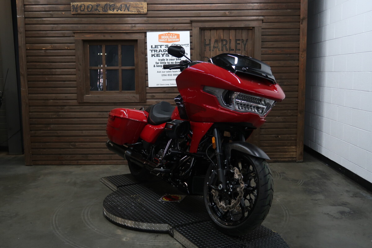 2025 Harley-Davidson CVO Road Glide ST RALLY RED - Photo 8