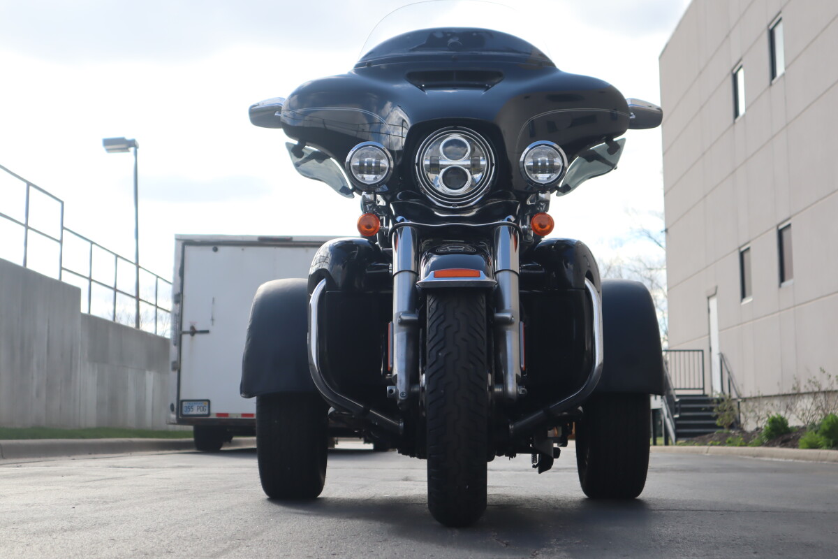 2015 Harley-Davidson Tri Glide Ultra FLHTCUTG - Photo 3