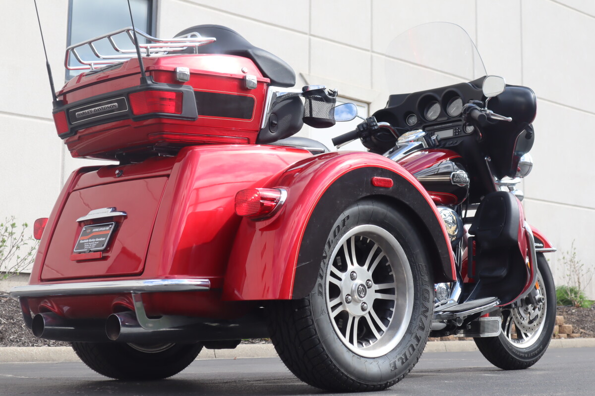2012 Harley-Davidson Tri Glide Ultra Classic FLHTCUTG - Photo 8