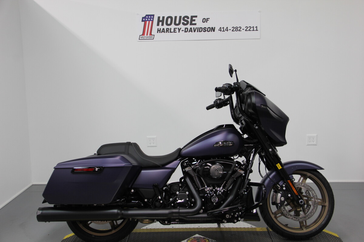 2025 Harley-Davidson® Street Glide® Purple Abyss Denim - Black