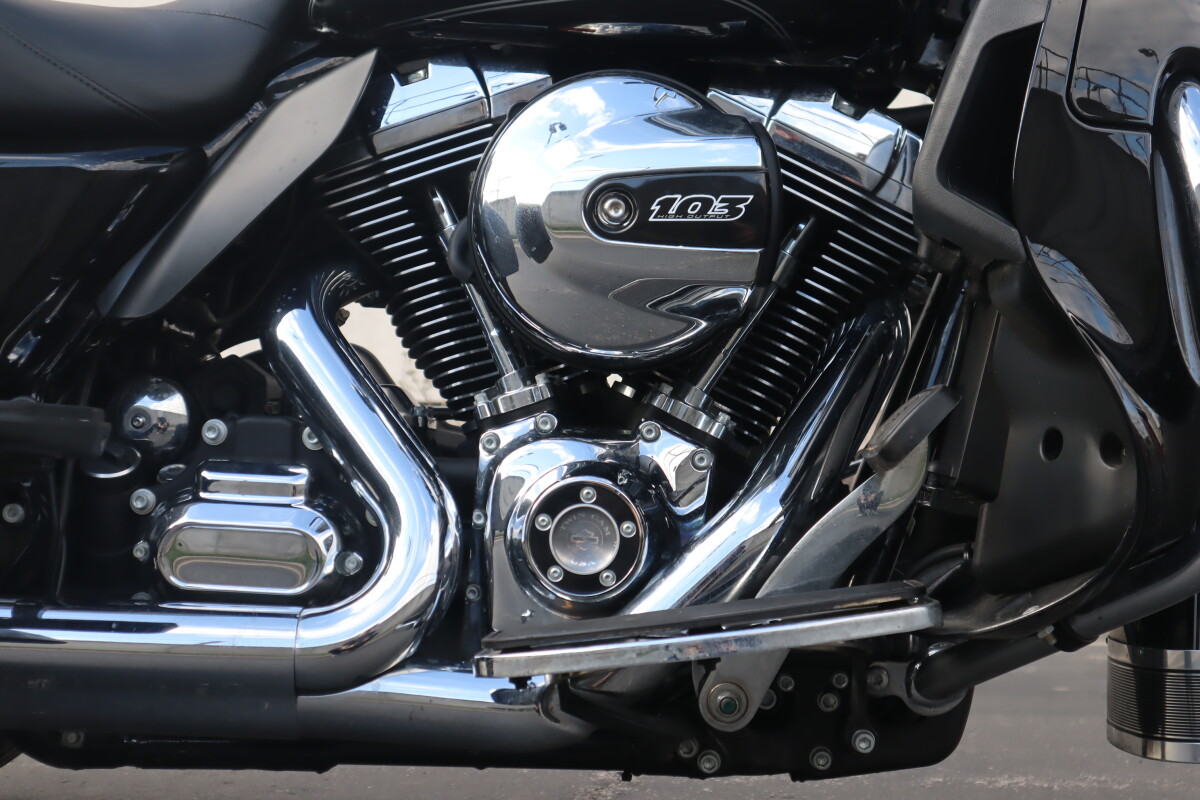 2015 Harley-Davidson Tri Glide Ultra FLHTCUTG - Photo 9