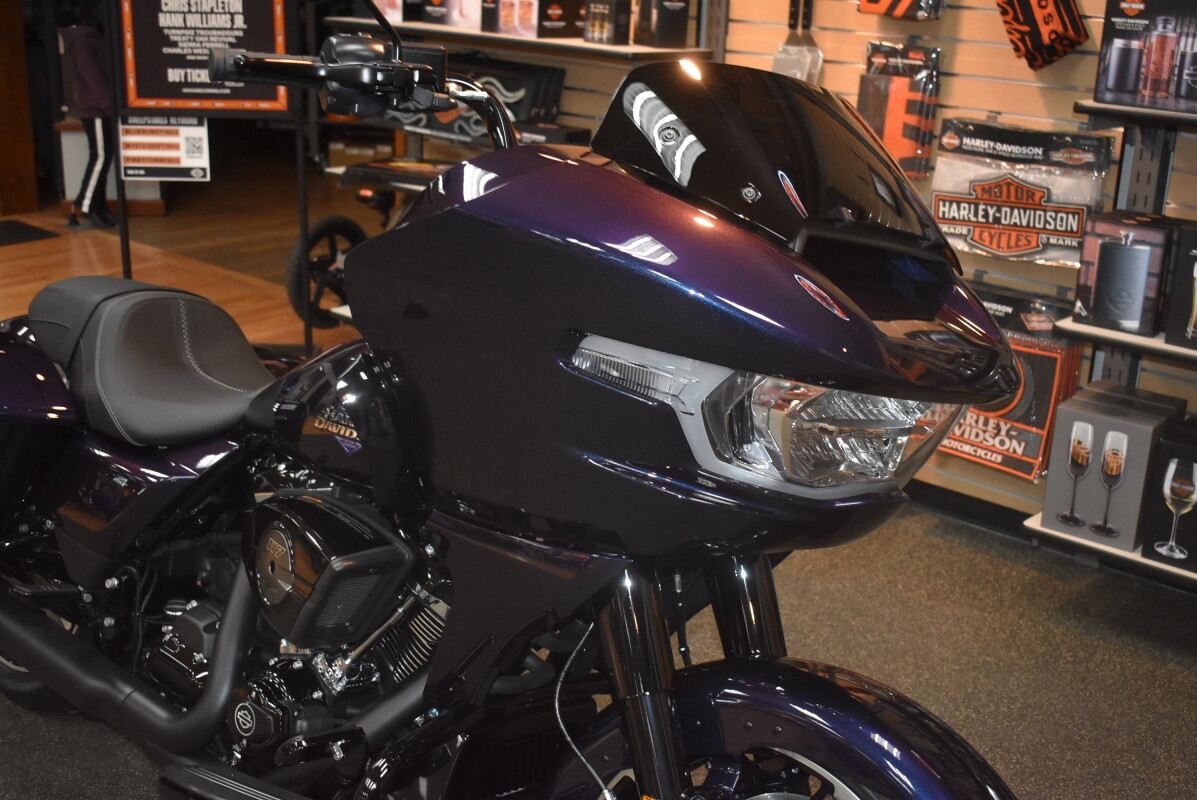 FLTRX 2025 Road Glide - Photo 10