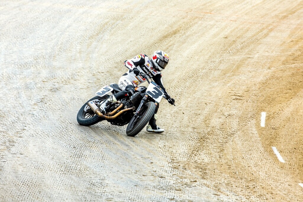Harley-Davidson XG750R Dominates Senoia Short Track | Bauman