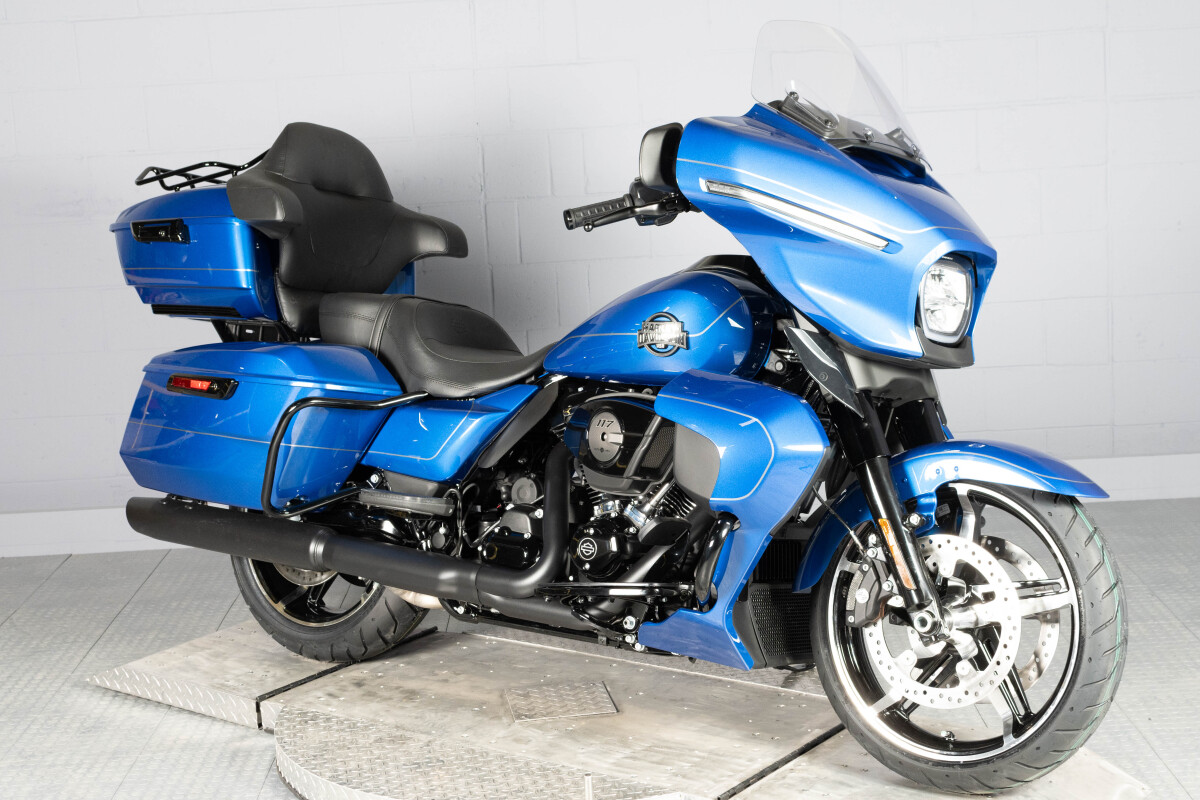 2025 Harley-Davidson Street Glide Ultra FLHXU - Photo 10