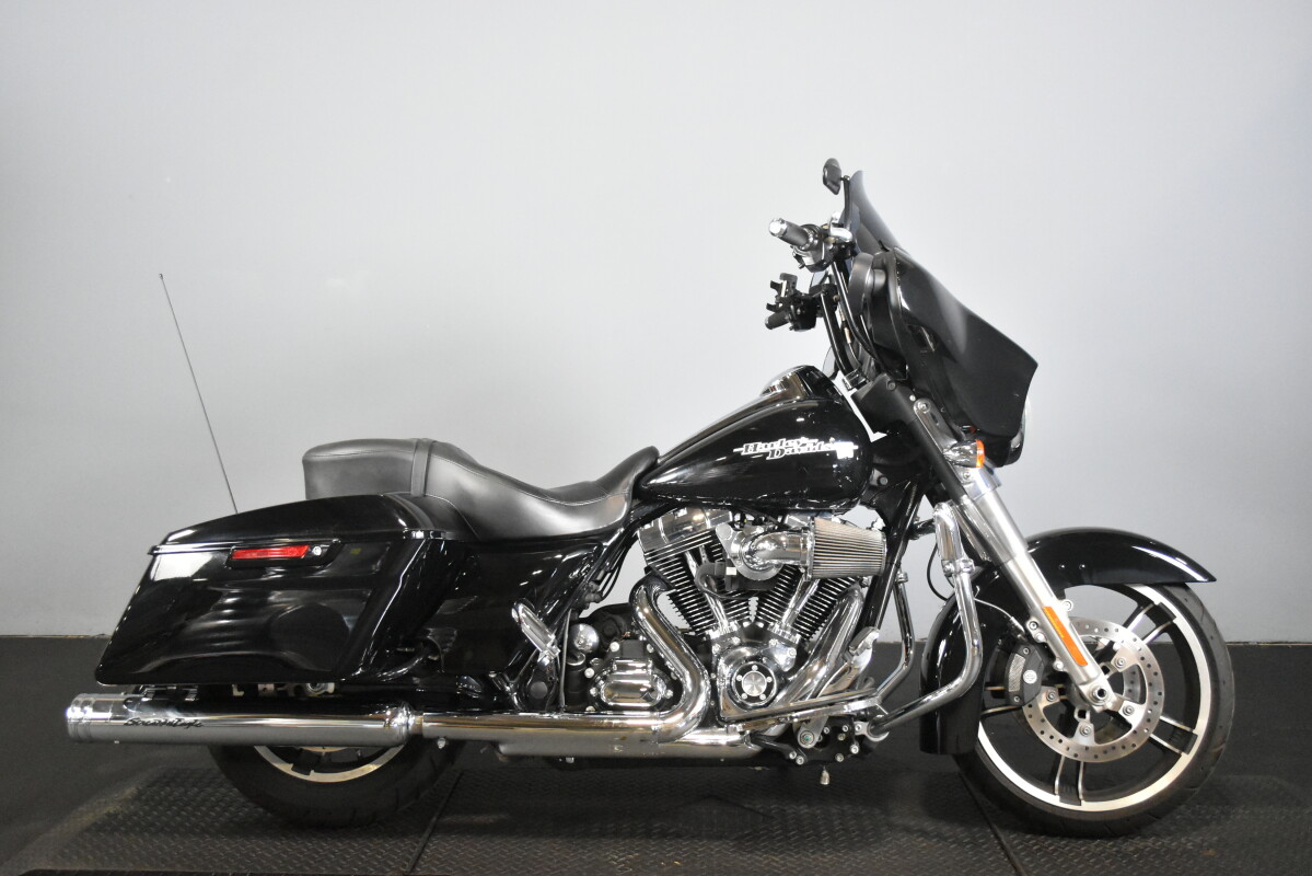 2024 Harley-Davidson® Ultra Limited FLHTK | Huntington Beach