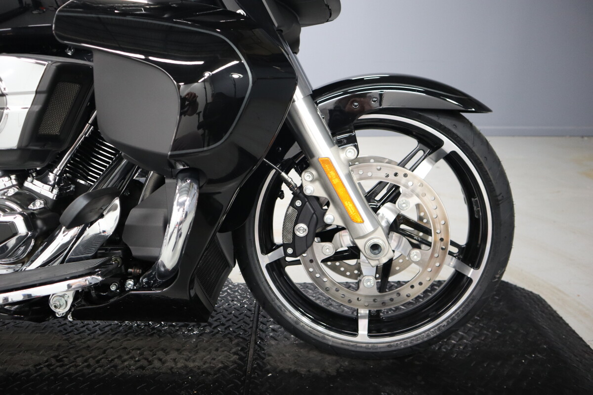 2025 Harley-Davidson Street Glide Ultra FLHXU - Photo 9
