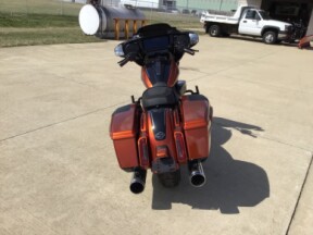 2023 FLHXSE CVO™ Street Glide® thumb 0