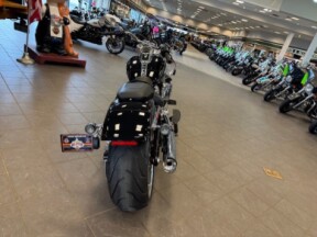 2025 Harley-Davidson Fat Boy FLFB thumb 2