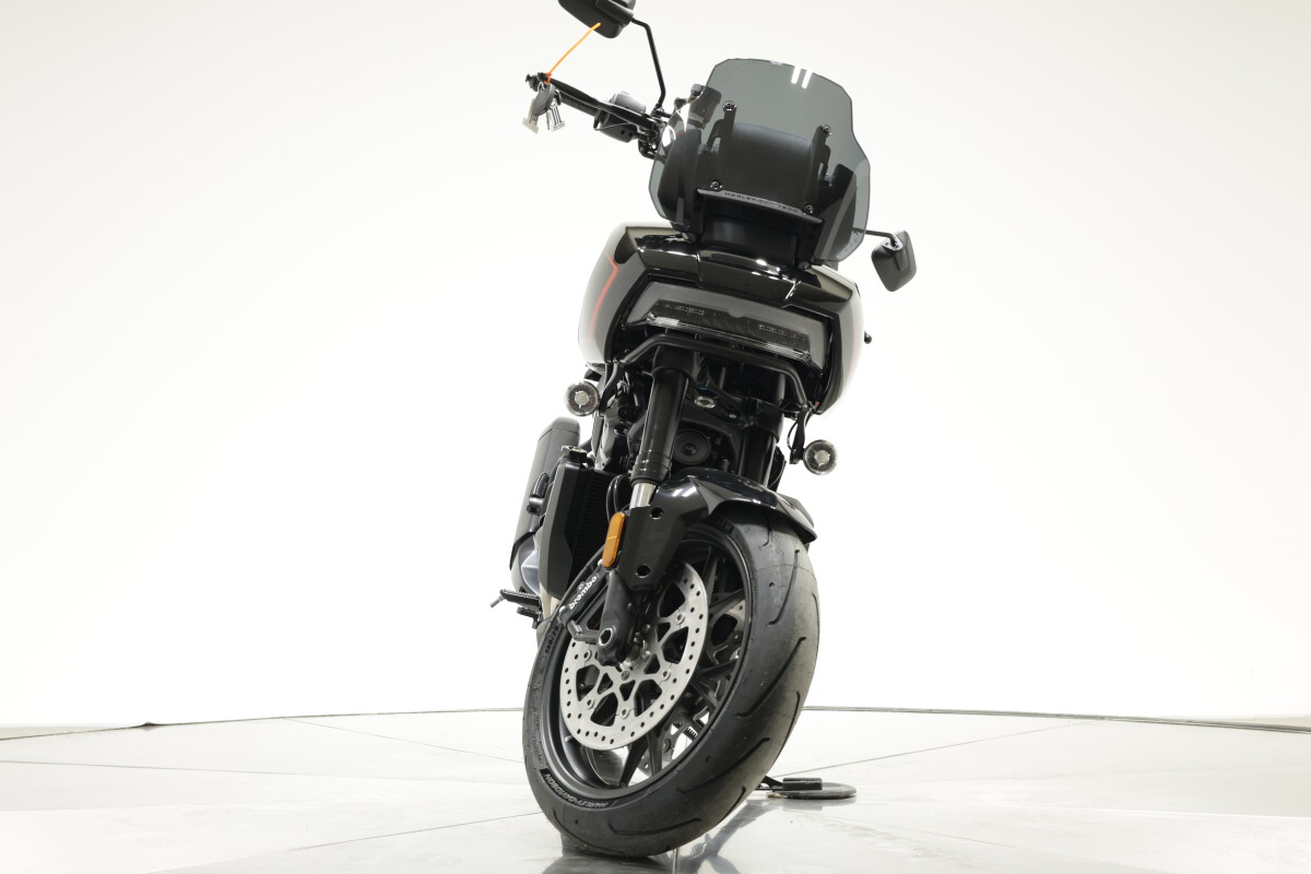 2025 Harley-Davidson RA1250ST Pan America 1250 ST in Vivid Black with 10 miles - Photo 4