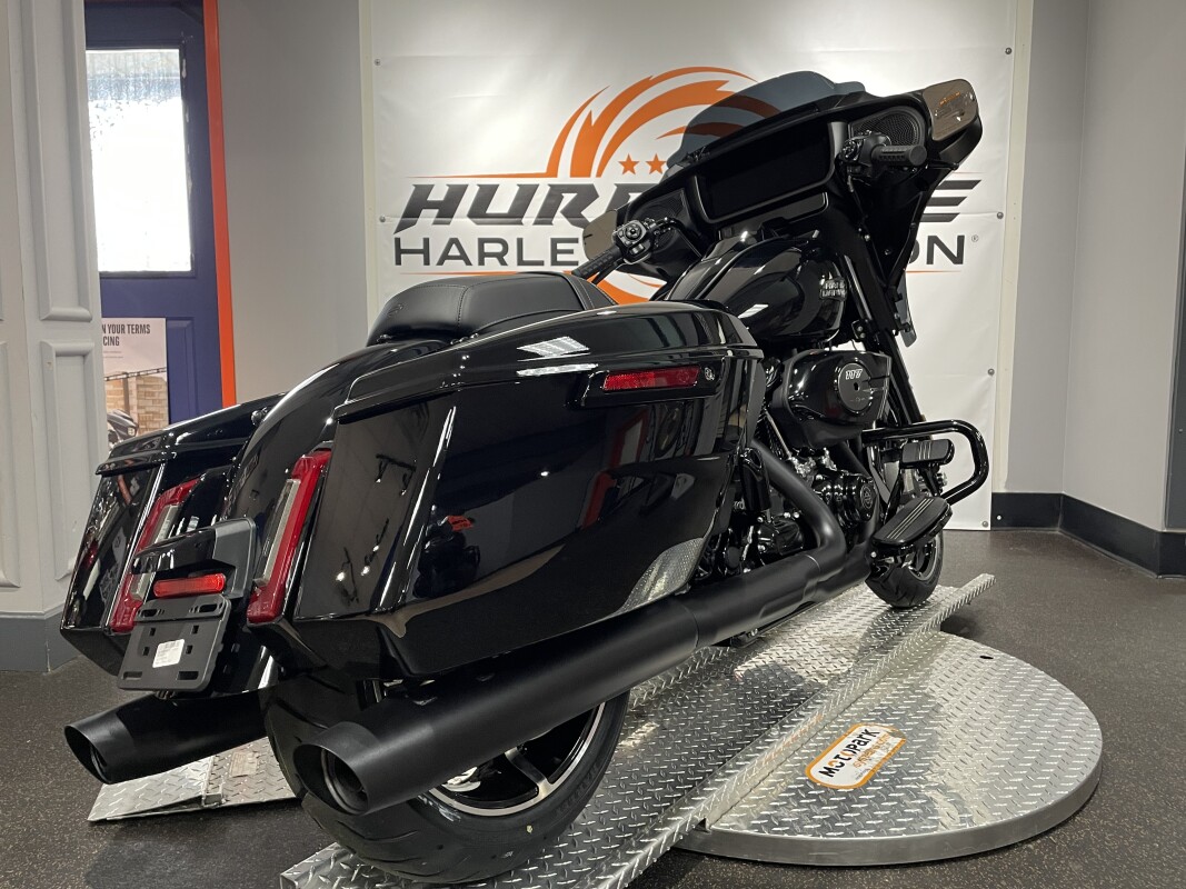 2025 Harley-Davidson Street Glide - Photo 8