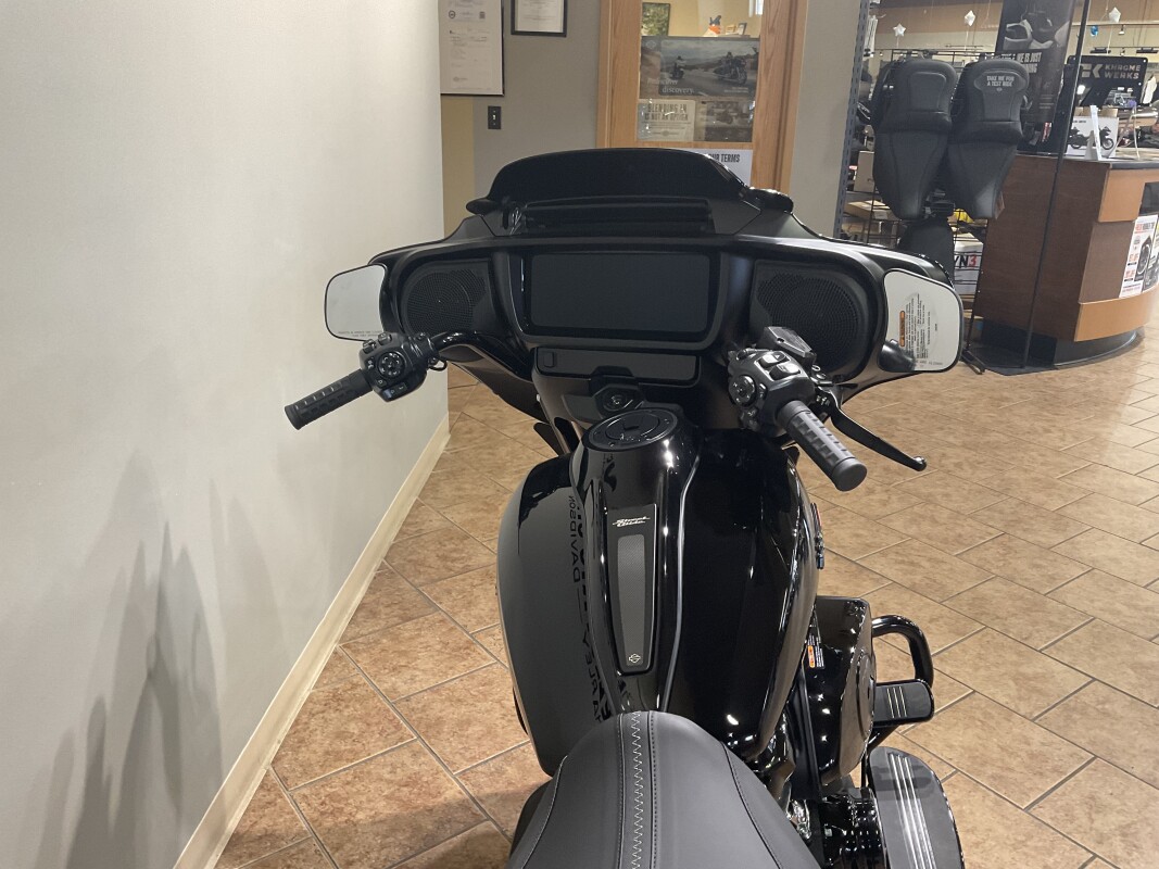 2025 Harley-Davidson Street Glide Midnight Firestorm FLHX - Photo 6