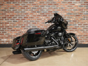 FLHX 2025 Street Glide® thumb 2