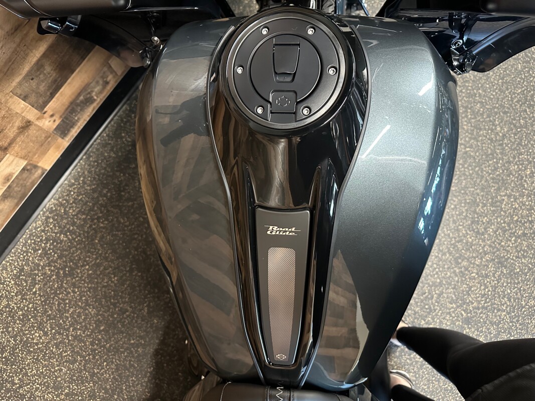 2025 Harley-Davidson Road Glide Iron Horse Metallic - Black Finish FLTRX - Photo 8
