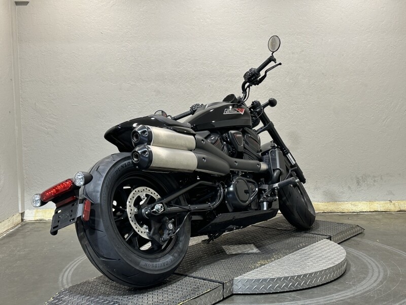 Harley-Davidson Sportster S 2025 RH1250S 84572748 VIVID BLACK - Photo 2