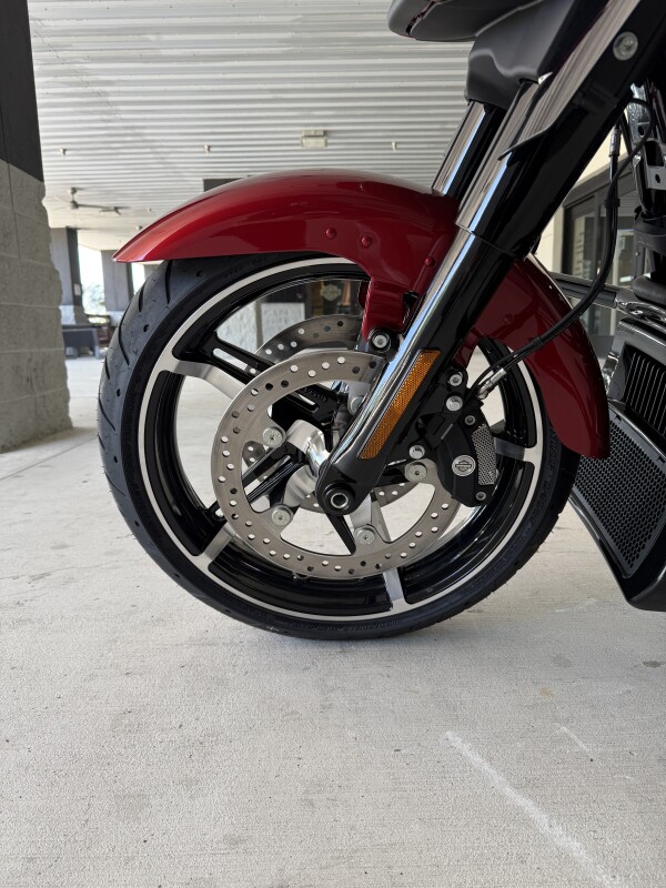 2025 Harley-Davidson Street Glide - Photo 7