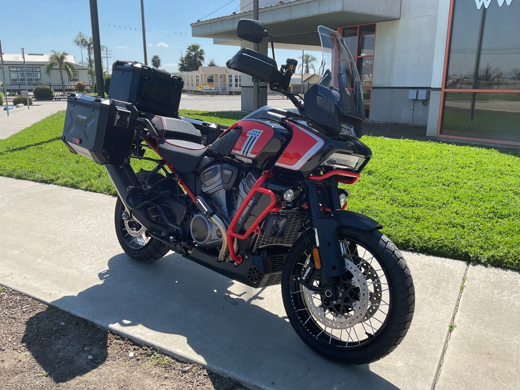 RA1250SE 2024 CVO Pan America - Photo 3