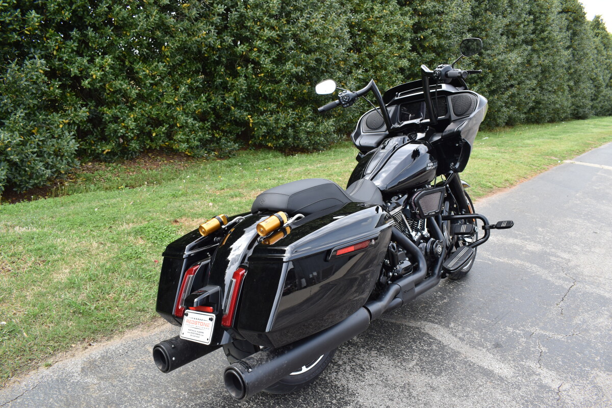 2025 Harley-Davidson Road Glide - Photo 8