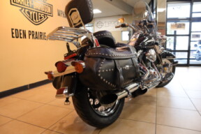 2004 Harley-Davidson HD FLSTC Heritage Softail Classic thumb 0