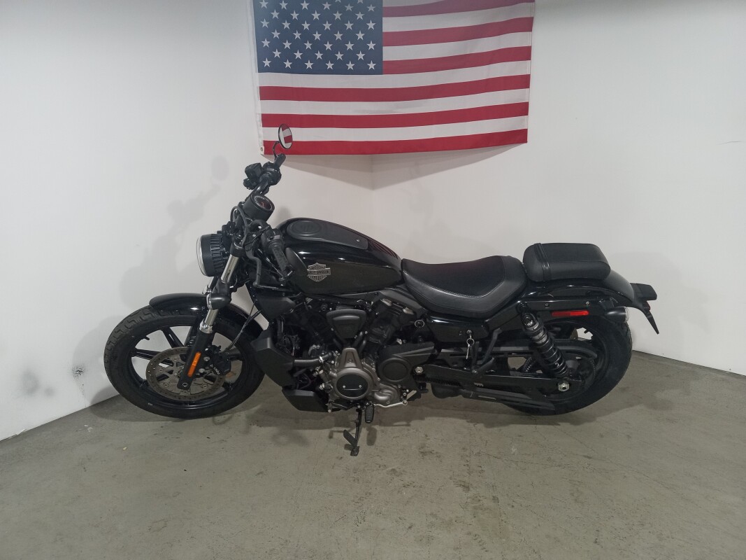 2023 Harley-Davidson Nightster Black - Photo 3