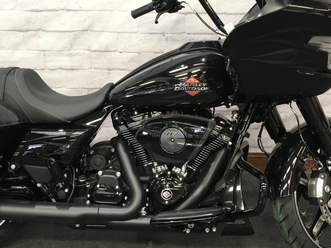 2025 Harley-Davidson Road Glide Midnight Firestorm - Black Finish FLTRX - Photo 3
