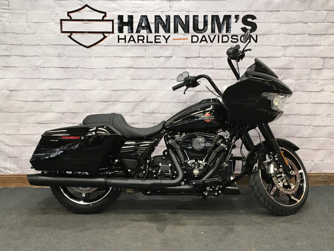 2025 Harley-Davidson Road Glide Midnight Firestorm - Black Finish FLTRX
