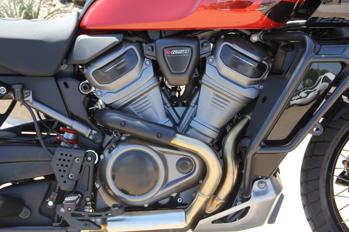 2025 Harley-Davidson Pan America 1250 Special Whiskey Fire / Raven Metallic w/Laced Whe - Photo 10