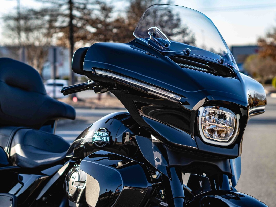 FLHXU 2025 Street Glide Ultra - Photo 8