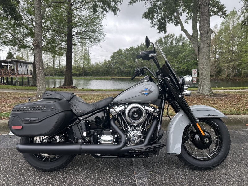 2025 Harley-Davidson<sup>®</sup> Heritage Classic