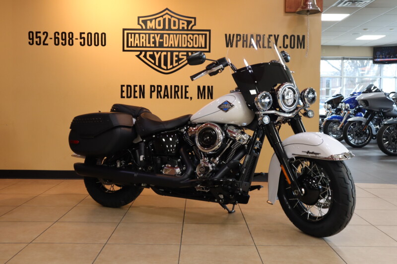 2025 Harley-Davidson HD FLHC Heritage Softail Classic