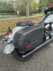 2025 Harley-Davidson<sup>®</sup> Heritage Classic thumb 1