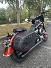 2025 Harley-Davidson<sup>®</sup> Heritage Classic thumb 1