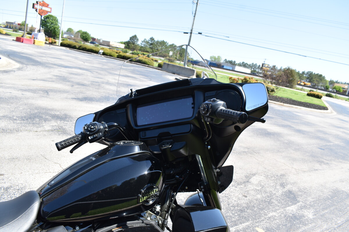 FLHXU 2025 Street Glide Ultra - Photo 7